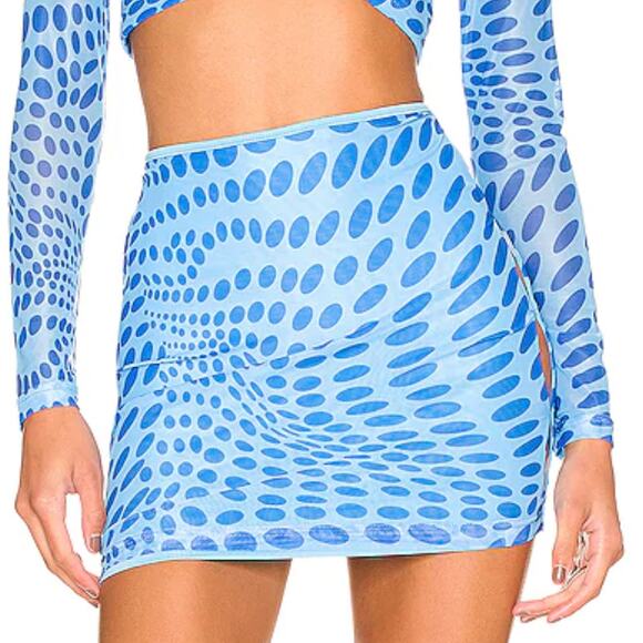 Superdown Bridgetta Mini Skirt in Blue Dot NWOT Size Small - Picture 1 of 3